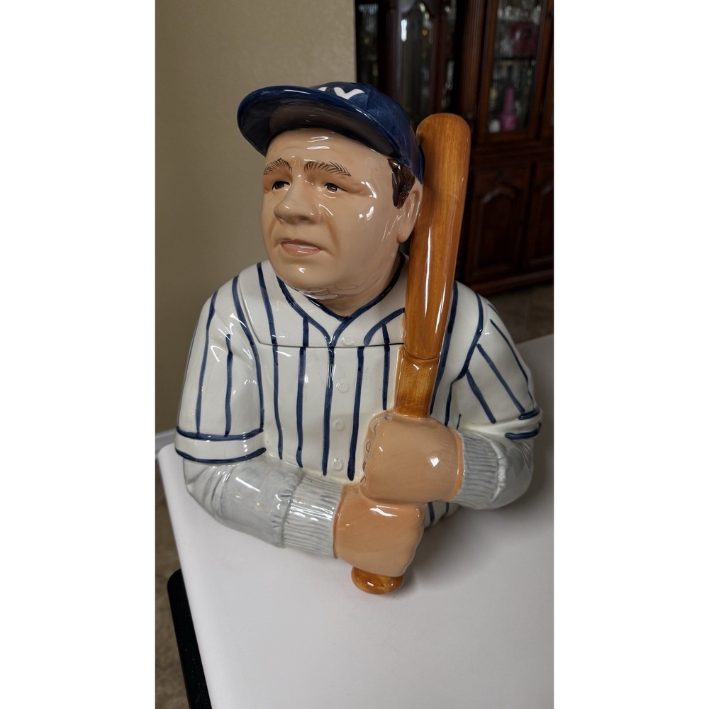 RARE 1997 Clay Art San Francisco Hand Painted BABE RUTH Cookie‎ Jar